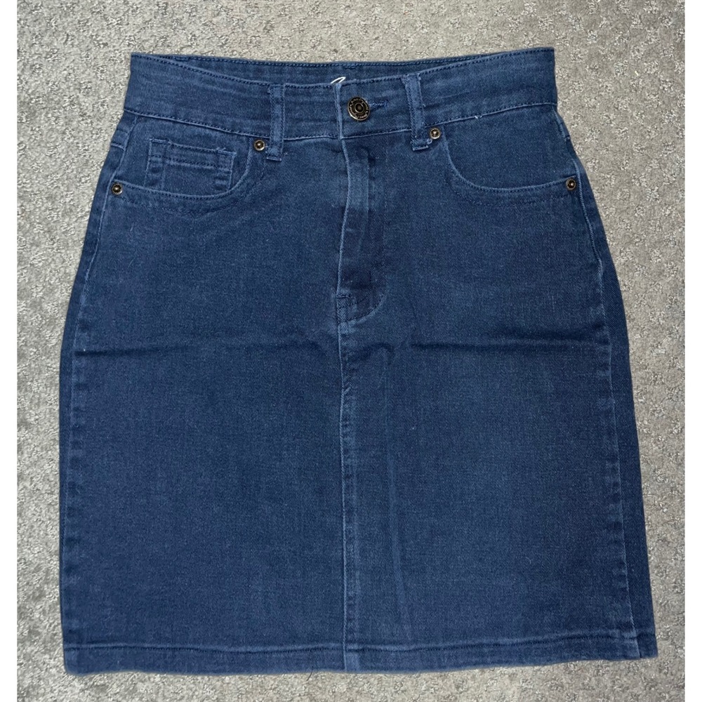 Junee Dark Wash Denim Skirt Women's Size XS Cotton Spandex Straight